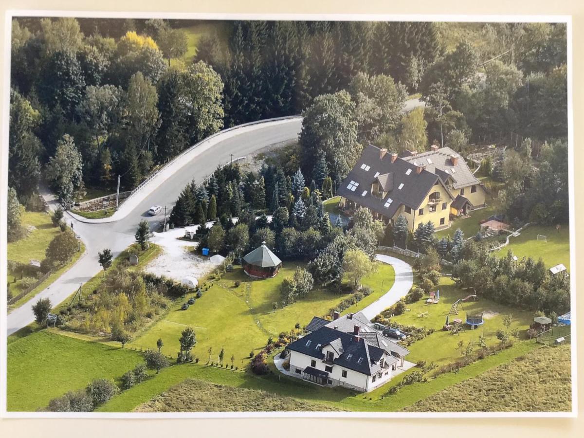 Apartamenty Dom Na Wzgorzu Gardenia Stronie Śląskie エクステリア 写真