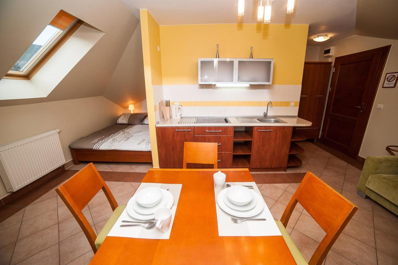 Apartamenty Dom Na Wzgorzu Gardenia Stronie Śląskie エクステリア 写真
