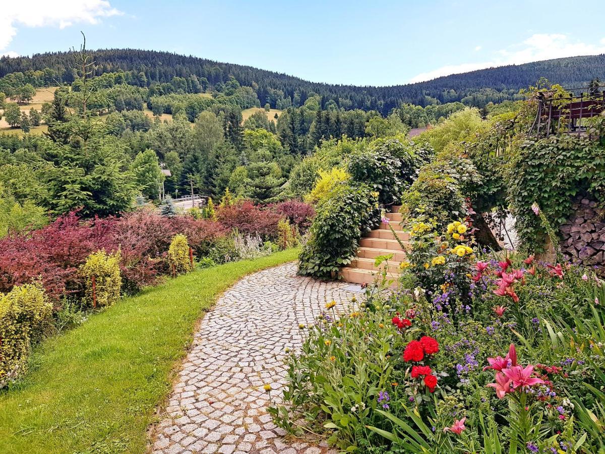 Apartamenty Dom Na Wzgorzu Gardenia Stronie Śląskie エクステリア 写真